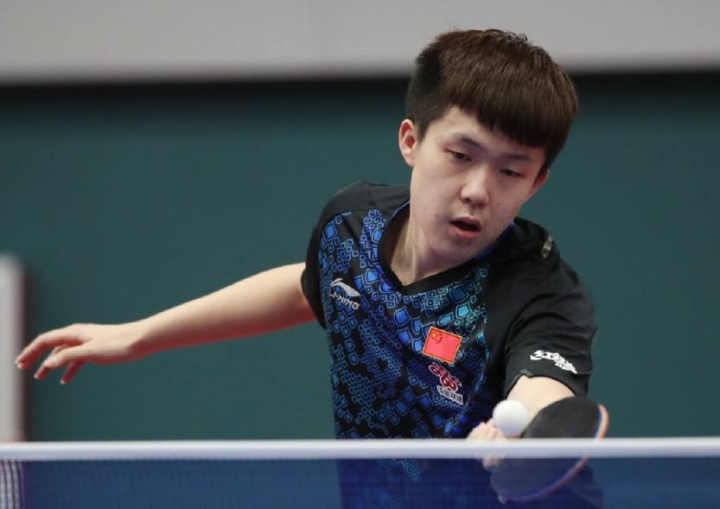 每名球员都 每名球员都