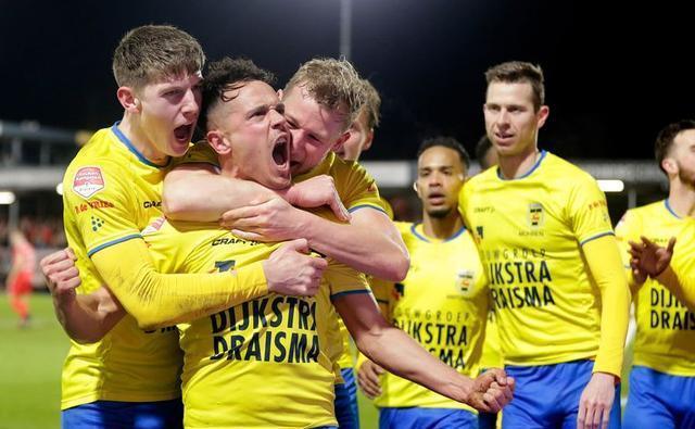 其次是战术 其次是战术